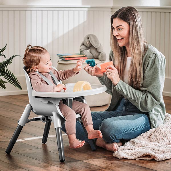 Zest High Chair in Feeding Chair mode