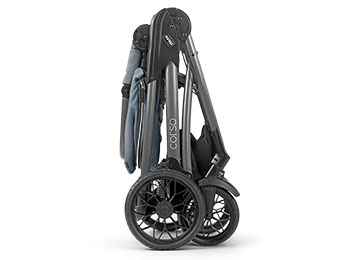 Chicco Corso Stroller features a one-hand fold