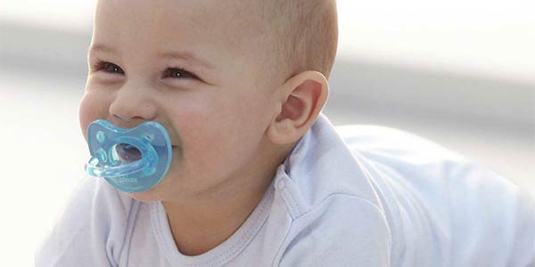 When to Take Away the Pacifier article image